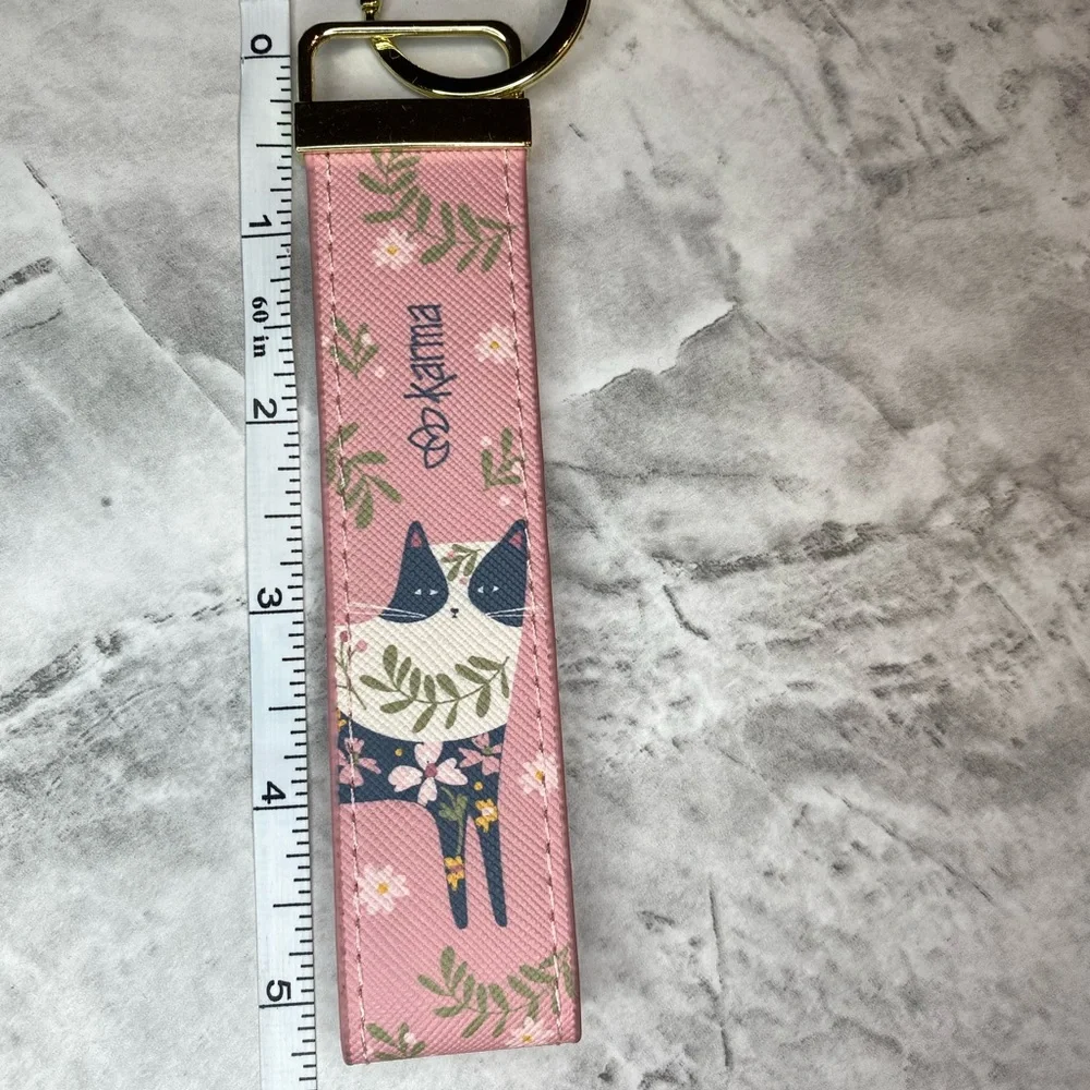 Cat Loop Keychain - Picture 3 of 5